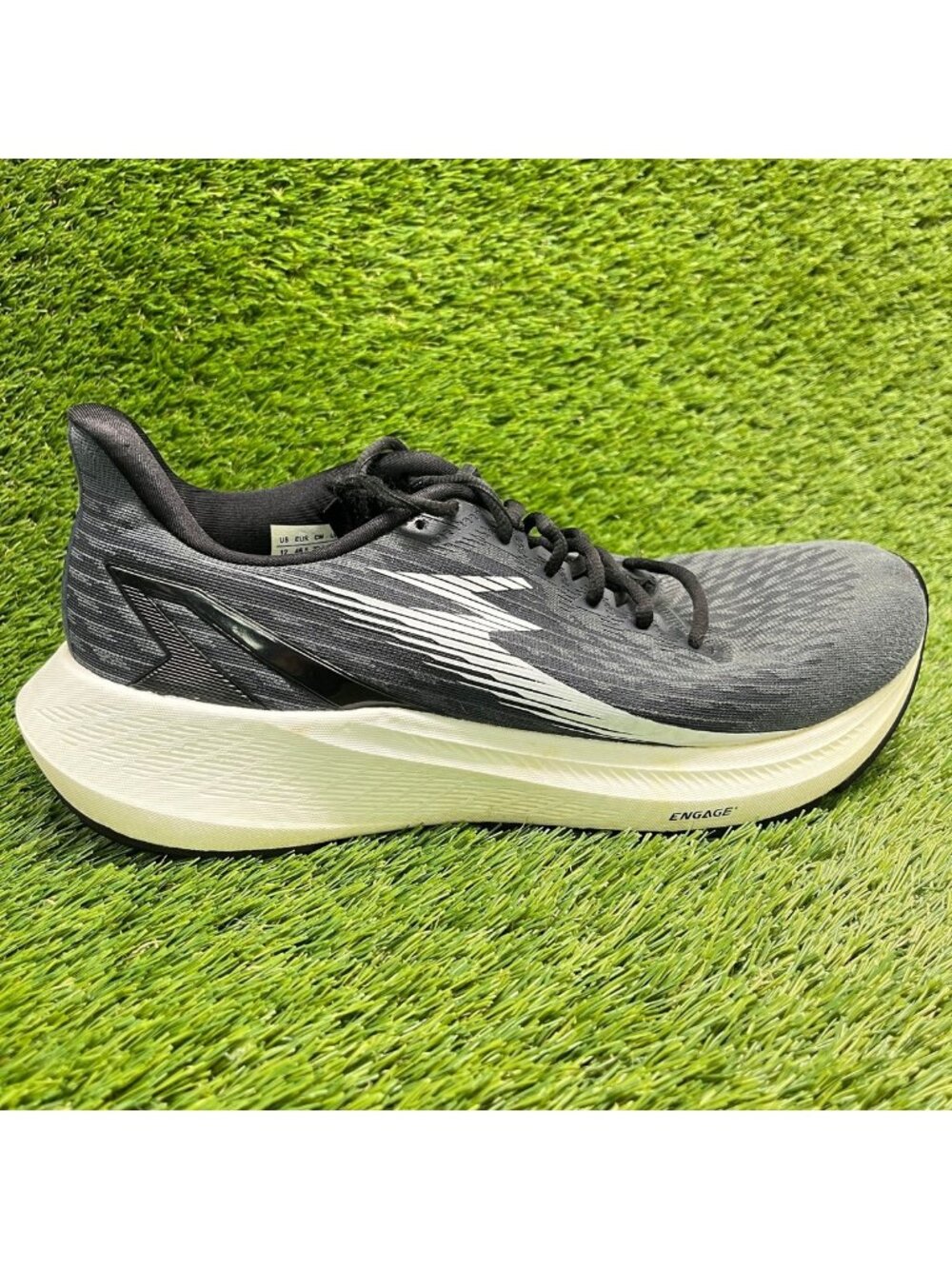 361 Degrees Kairos 2 Mens Size 12 Black White Athletic Running Shoes Sneakers